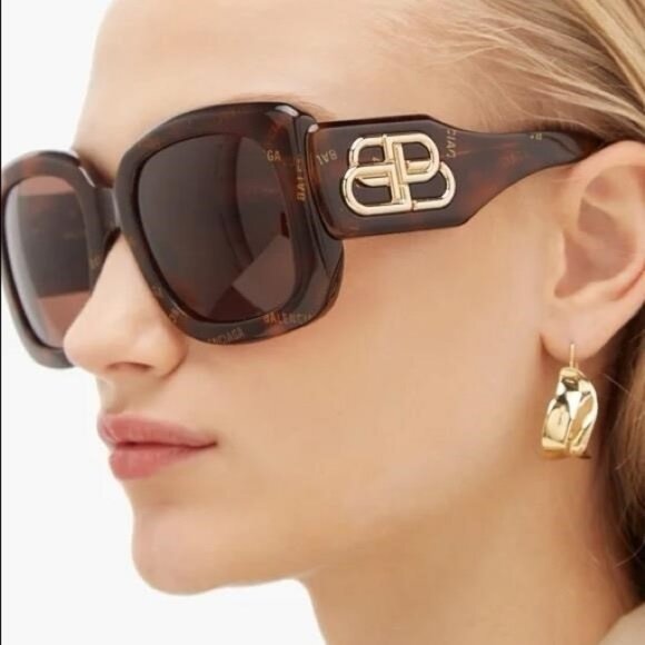 100% - New Authentic Balenciaga  BB0069S 002  Oversized sunglasses - Picture 1 of 14